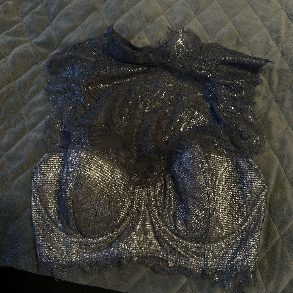 Victoria secret bra/lingerie 32D